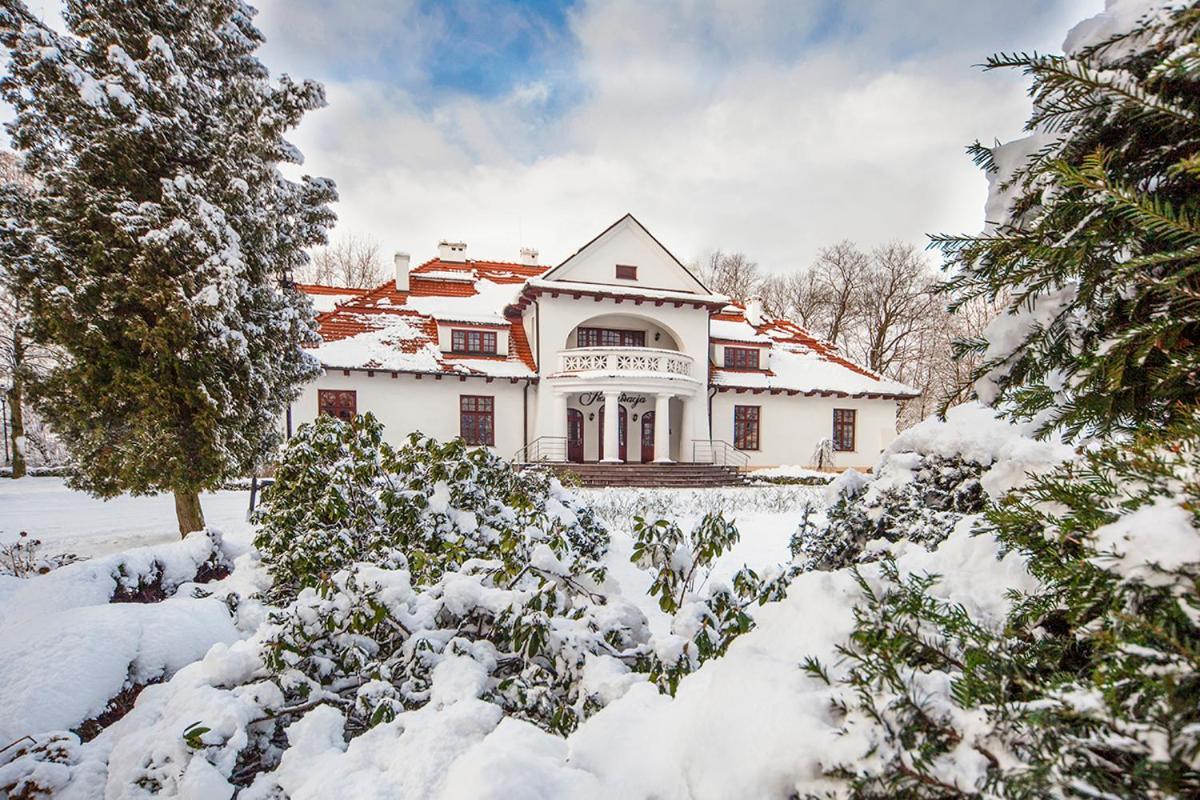 Rezydencja Dwor Polski Belchatow Exterior photo